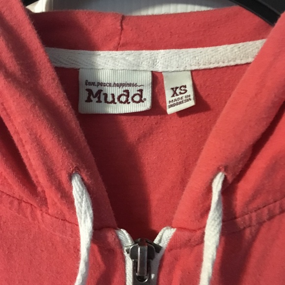 Zip-up salmon jacket - Picture 4 of 5